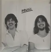 LP - Newsic - Newsic - singer-songwriter