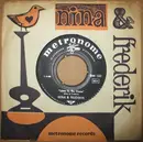 7inch Vinyl Single - Nina & Frederik - Listen To The Ocean - No cover