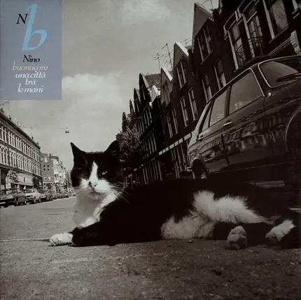 Nino Buonocore - Una Città Tra Le Mani