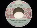 7inch Vinyl Single - OC Smith - Little Green Apples / Isn't It Lonely Together