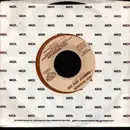 7inch Vinyl Single - Olivia Newton-John - I Honestly Love You - Company Sleeve