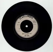 7inch Vinyl Single - Pam Shaw - Queen Of Wigan Pier