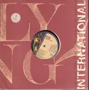 12inch Vinyl Single - Pacha - One Kiss (Remix) - Company Sleeve