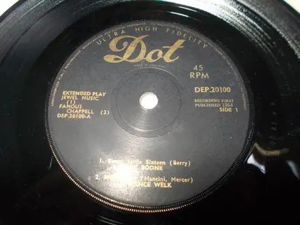 Pat Boone , Jimmie Rodgers , Lawrence Welk , Billy Vaughn - Sweet Little Sixteen