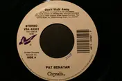 Pat Benatar - Don't Walk Away