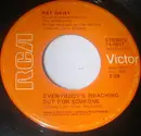 7inch Vinyl Single - Pat Daisy - Everybody's Reaching Out For Someone