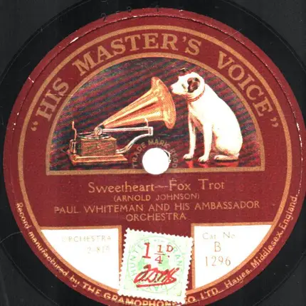 Paul Whiteman And His Ambassador Orchestra - In A Boat / Sweetheart