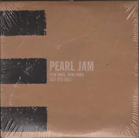 Pearl Jam - New York, NY - July 9th 2003