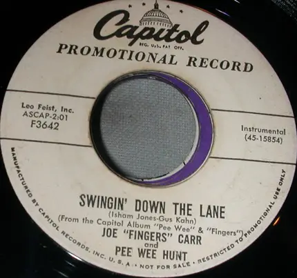 Pee Wee Hunt , Joe 'Fingers' Carr - How Ya Gonna Keep 'Em Down On The Farm / Swingin' Down The Lane