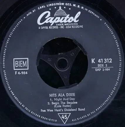 Pee Wee Hunt And His Dixieland Band - Hits Ala Dixie