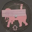 12'' - Pépé Bradock - Les Aventures De Pépé Bradock / Pistes Insolites Vol. 2 : Intriguing Feathered Creature