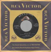 7inch Vinyl Single - Perry Como - Hot Diggity (Dog Ziggity Boom) - Original US, Company Sleeve