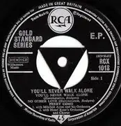 7inch Vinyl Single - Perry Como - You'll Never Walk Alone