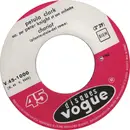 7inch Vinyl Single - Petula Clark - Chariot / Claquez Vos Doigts