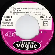 7inch Vinyl Single - Petula Clark - Le Train Des Neiges