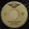 7inch Vinyl Single - Peter Westen - Der Wind von Berlin / Die Gitarre Und Das Meer - Blue Vinyl