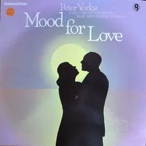 Peter Yorke and His Orchestra - Mood For Love