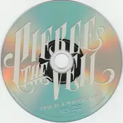 CD & DVD - Pierce The Veil - Collide With The Sky / This Is A Wasteland