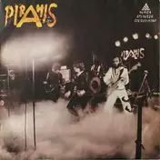 Piramis - A Becsület / Szállj Fel Magasra