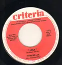 7inch Vinyl Single - Pokerface - Joey / Miss America