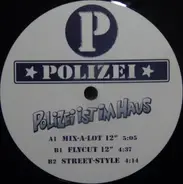 Polizei - Polizei Ist im Haus