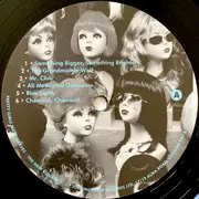 LP - Pretty Girls Make Graves - The New Romance