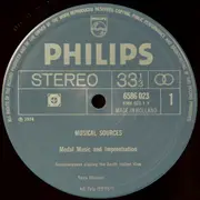 LP - R. K. Suryanarayana - Suryanarayana Playing The South Indian Vina