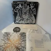 LP - Ram Dass,The Sufi Choir, Amazing Grace, a.o. - Love Serve Remember - booklet