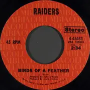 7'' - Raiders - Birds Of A Feather / The Turkey