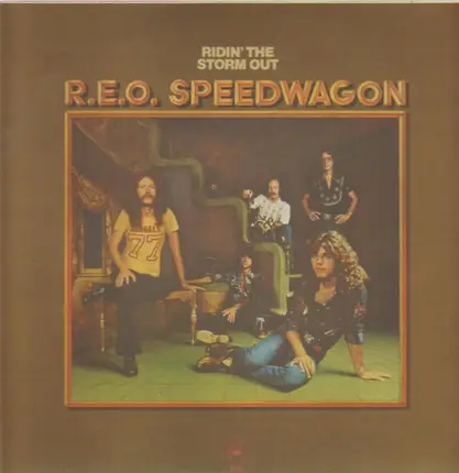 REO Speedwagon - Ridin' the Storm Out