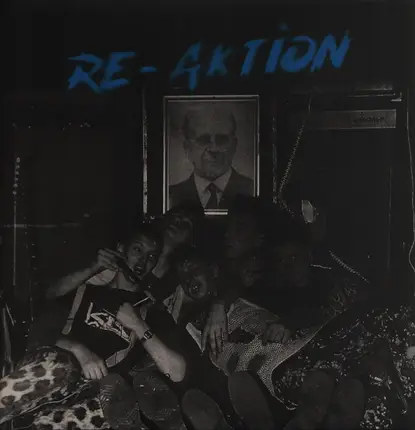 Reaktion - Re-aktion