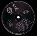12inch Vinyl Single - Redds And The Boys - Movin' & Groovin'
