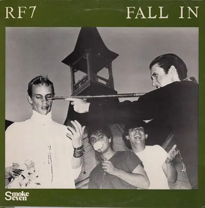 Rf7 - Fall In