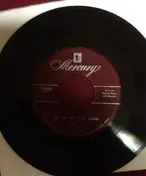 Richard Hayes - Out In The Cold Again