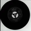 7inch Vinyl Single - Riverboat Soul Band Featuring Tony Derringer - Wake Up Little Suzie / Up-Down That's Wrong - no cover