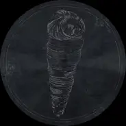 Roman Lindau & Roberto - Nerinea Trinodosa