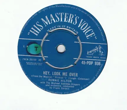 Ronnie Hilton With Mike Sammes Singers - Hey, Look Me Over