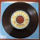 7inch Vinyl Single - Ronnie McDowell - Wandering Eyes / Older Women