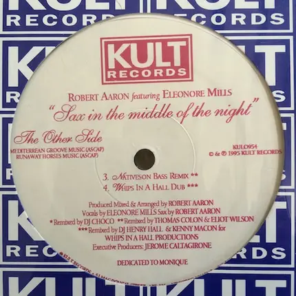 Robert Aaron Featuring Eleanore Mills - Sax In The Middle Of The Night
