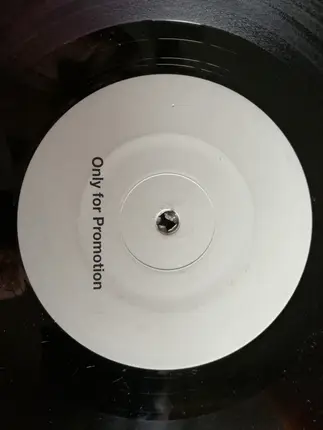 Robert Natus - Insolent Primitive EP