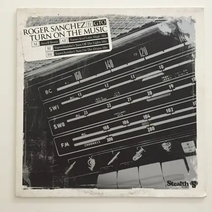 Roger Sanchez ft. GTO - Turn On The Music