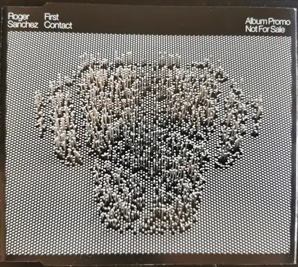 Roger Sanchez - First Contact