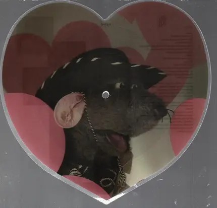 Roland Rat Superstar - Love Me Tender