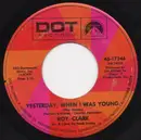 7inch Vinyl Single - Roy Clark - Yesterday, When I Was Young (Hier Encore) / Just Another Man