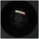 7inch Vinyl Single - Roy Brown - Hip Shakin' Baby / Be My Love Tonight