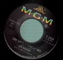 7'' - Roy Orbison - Cry Softly Lonely One / Pistolero