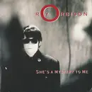 7'' - Roy Orbison - She's A Mystery To Me