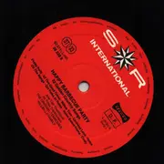 LP - Rye Whisky, Old joe Clark, Red River Valley - Happy Barbecue Party - 32 Goleden Country Songs
