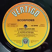 12inch Vinyl Single - Scorpions - Don't Believe Her (Limited Edition European Tour Pack) - Numbered