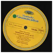 LP - Schumann - Symphonie Nr. 2 C-dur op. 61  • Genoveva Ouverture op. 81